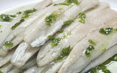 BENEFICIOS DEL CONSUMO DE BOQUERONES EN VINAGRE DE MANZANA